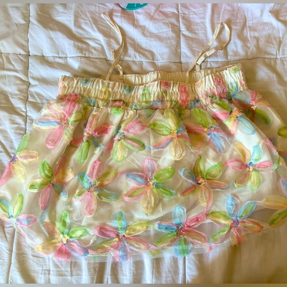 Cute summer/spring tank top. ADORABLE! 🌸🌷 - Picture 1 of 1